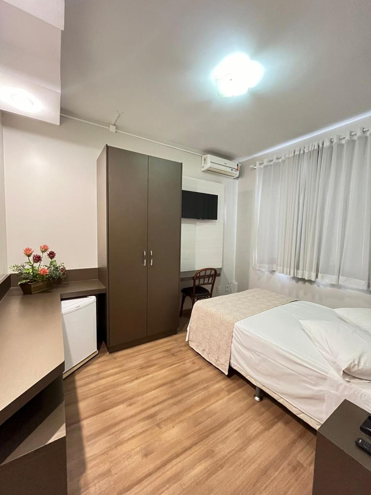 Regente Hotel باتو برانكو المظهر الخارجي الصورة